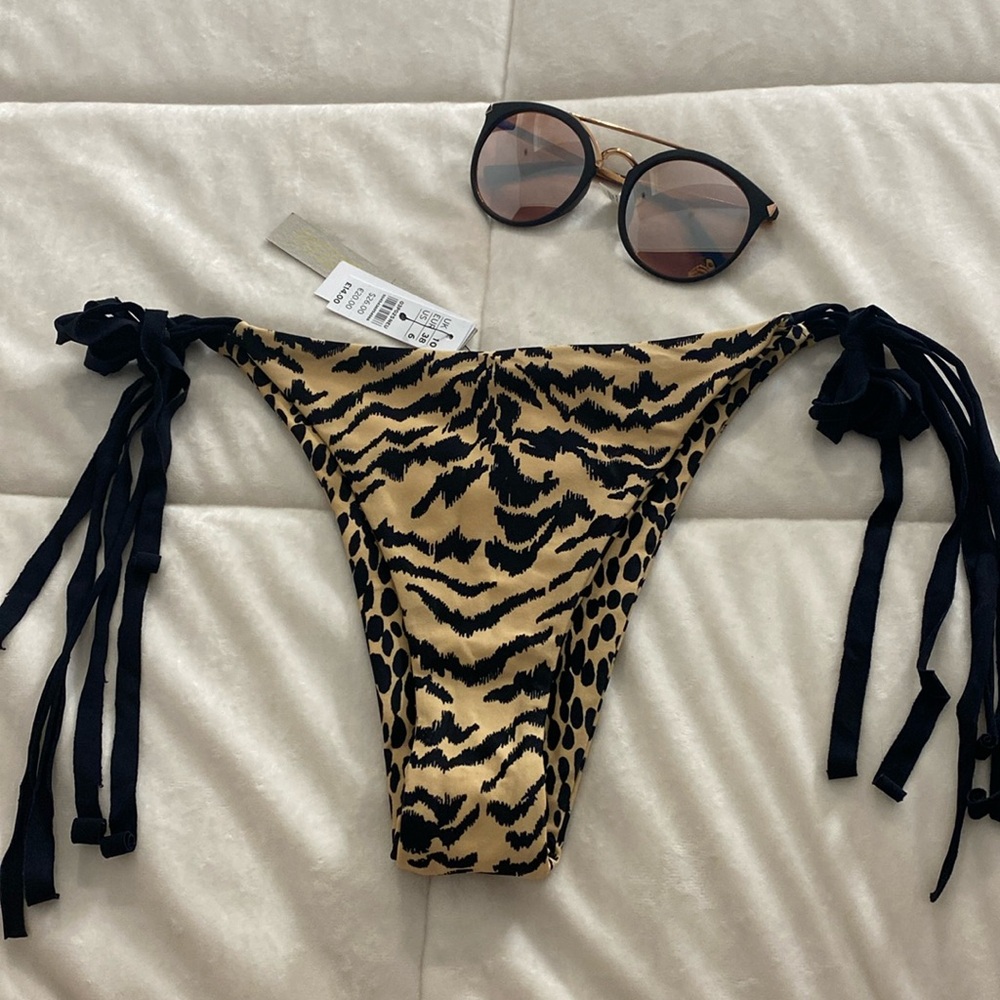 Considered side tie bikini bottom